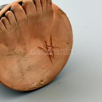 Vertel Andrea (1953- ): Pásztor, mázas kerámia, jelzett, hibátlan, m: 19 cm