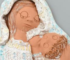 Antalfiné Szente Katalin: Anya gyermekével, fali kerámia, hibátlan, jelzett, 36x23cm