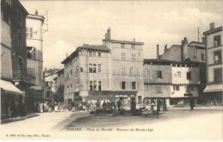 Tarare, Place du Marché, Maisons du Moyen-Age / market, shops, café