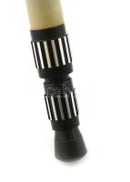 Műszerállvány, állvány, tripod teodolithoz tokkal. Kinyitható 40 cm