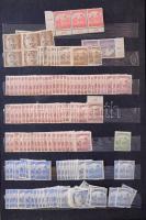 1920-1924 Több ezer darab Arató és Parlament bélyeg + kevesebb Hivatalos bélyeg, köztük összefüggések, hármaslyukasztás is, 12 lapos, A/4-es berakóban