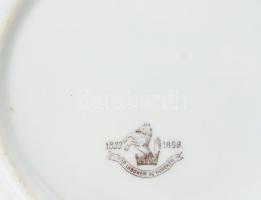 Herendi süteményes tányér, kézzel festett, kopott, 1898-1899, d: 18,5cm, jelzett:
(Per laborem ad h...