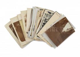 cca 1900-1910 Vegyes fotó tétel, felvidéki, stb érdekes fotólapokkal kb 40 db