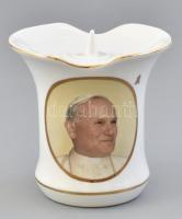 Aquincumi II. János Pál pápa képével díszített porcelán gyertyatartó. Matricás, jelzett, hibátlan, m: 9 cm
