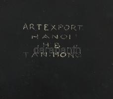 Lakkozott vietnámi fa ládika. Jelzett. Szép állapotban 20x20x4 cm