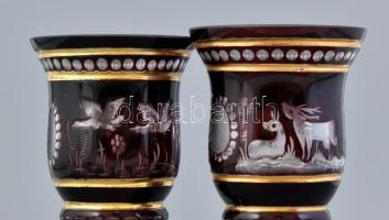 2 db Egermann jellegű rubinpácolt üvegváza. Kézzel készült, cseh kristályüveg, virágmotívummal díszí...