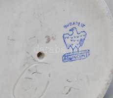 Aquincum porcelán akt szobor. Kézzel festett, jelzett, hibátlan. 23 cm