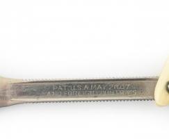 Késes borotva bakelit nyéllel, Made in U.S.A. jelzéssel, h: 22 cm