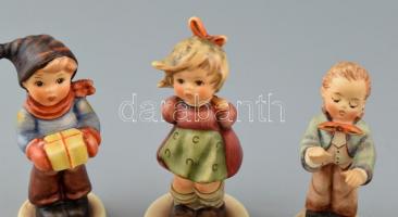 4 db Goebel gyerek figura, kézzel festett, jelzett, kis kopással, m: 9 cm