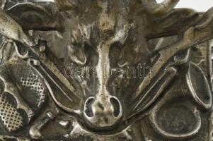 Szarvastrófea asztali dísz, fém, kopott, sérült, m:15cm