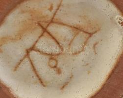 Kiss Roóz Ilona (1920-2010): Figurális váza, mázas kerámia, kézzel festett, jelzett, hibátlan, m: 16...