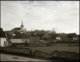 cca 1940-1950 Beszterce, Dés, Kolozsvár, 8 db negatív, 4,5×5,5 cm