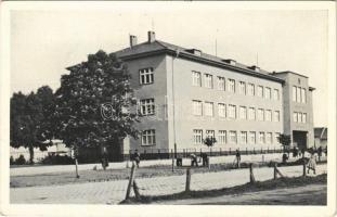 Érsekújvár, Nové Zamky; Járási hivatal / Okresny úrad / county hall + 1940 Marosvásárhely visszatért So. Stpl