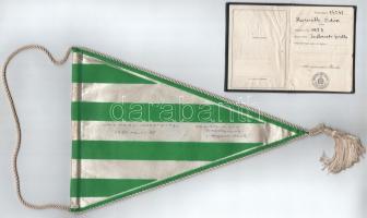 FTC zászló a hátoldalán ajándékozási sorokkal Logodi Lászlótól Horváth Ödön (1927-1997), 29x19 cm + az ő igazolványa