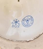 Royal Dux puttó kosárral, jelzett, kopásnyomokkal, m: 16 cm