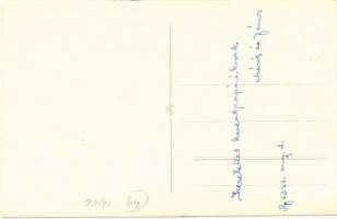 1941 Budapest, magyar csendőr karddal és feleségével / Hungarian gendarme with sword and his wife. S...