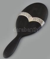 Ébenfa tükör, ezüst(Ag) berakással, jelzett, tükrön karcolásokkal, h: 27 cm