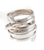 Ezüst(Ag) többsoros gyűrű, jelzett, méret: 60, nettó: 13,13 g