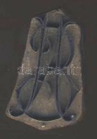 Fa pecsétnyomó E.N. szignóval