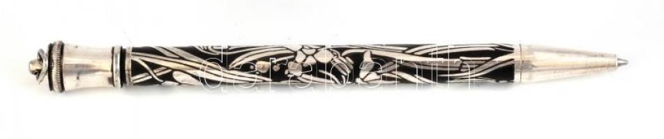Ezüstözött golyóstoll florális motívumokkal, h: 12,5 cm