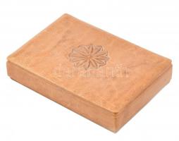 Bőr kártyadoboz jóskártyával 16x12 cm