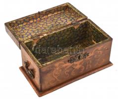 Antik fa ládika, címeres, intarziás díszítéssel, SR monogrammal, réz szerelékekkel, kulccsal, működő...