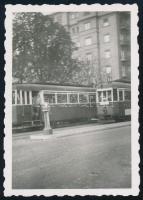 cca 1950 Budapest, A 75-ös villamos, 1952-től átkeresztelték 45-ösre, fotó, 6×4cm