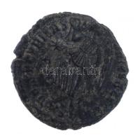 Római Birodalom / Siscia / I. Constantinus 330-333. AE3 Br (2,09g) T:2-
Roman Empire / Siscia / Con...