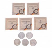 NSZK 1973-1977. 5M Ag (5xklf) emlékkiadások tanúsítványokkal T:1-,1- (PP) FRG 1973-1977. 5 Mark Ag (...