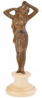 Bronz női akt figura, alabástrom talapzaton, m: 18,5 cm