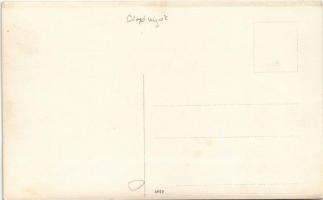 Első világháborús osztrák-magyar katonák ismerkedése cigányokkal útközben / WWI K.u.k. military, sol...