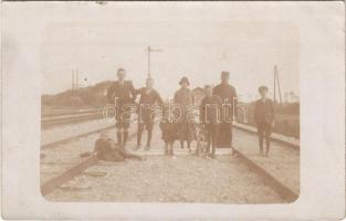 1927 Győr (?), vasúti sínek a vasútállomás előtt. photo (fl)