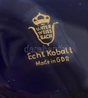 Unterweissbach porcelán váza, részben kézzel festett, jelzett, kis kopásnyomokkal, m: 22 cm