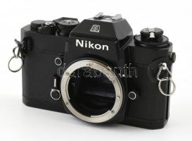 Nikon EL2 filmes SLR fényképezőgép váz, külsőleg szép, de hibás állapotban / Vintage Nikon camera body, cosmetically good, in not working condition