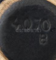 Retro német iparművész mázas kerámia váza füllel, formaszámmal, apró kopásnyomokkal, m: 22,5 cm