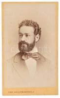 Harrach József (1848-1899) zeneesztéta, zenetörténész, tanár autográf dedikációjával ellátott fényképe Keöd József hajós részére vizitkártya 7x10 cm