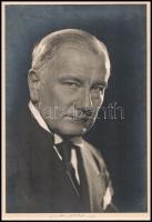 Dohnányi Ernő (1877-1960) zeneszerző, Angelo ceruzával és matricával jelzett fotója 12x18 cm. Zselat...