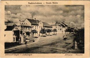Szászrégen, Reghinul Sasesc, Reghin; Strada Medie / Mittelgasse / Közép utca / street view (szakadás / tear)