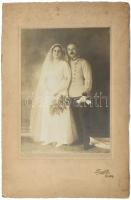 cca1920 Győr, katona esküvői fotója. Langsfeld műterem. kartonon 20x15 cm