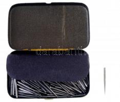 Gramofontűs festett fém doboz teli tartalommal