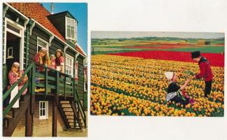 16 db MODERN népviseletes motívum képeslap / 16 modern folklore motive postcards