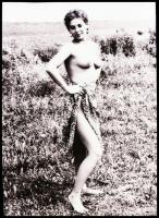 Kilenc lány, kilenc történet, szolidan erotikus felvételek, 9 db NEGATÍV, 36x24 mm