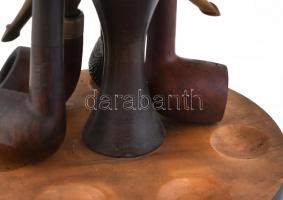 Pipatórium 12 db pipával