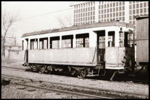 1992 Budapest, Cinkota, öreg HÉV kocsik, 26 db vintage NEGATÍV, 24x36 mm