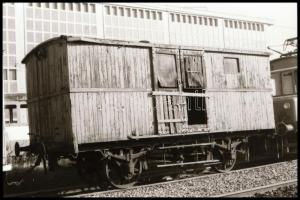 1992 Budapest, Cinkota, öreg HÉV kocsik, 26 db vintage NEGATÍV, 24x36 mm