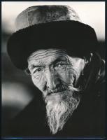 cca 1968 Kolonits Ilona (1922-2002) filmrendező hagyatékából 4 db jelzés nélküli vintage fotó, 24x18...