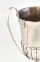 cca 1930 Nagy méretű ezüst (Ag) kupa feliratok nélkül. Jelzett, dianás, mesterjegyes. 637 g m: 39 cm