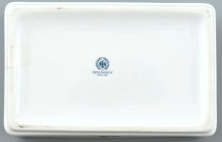 2 db Hollóházi porcelán bonbonier, matricás, jelzett, apró kopásnyomokkal, m: 4,5 cm, 14x9 cm