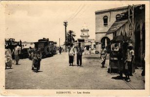 Djibouti, Les Souks / street view, bazaar, automobile (cut)