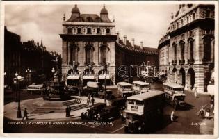 1947 London, Piccadilly Circus & Eros Statue, automobiles, autobuses (EB)